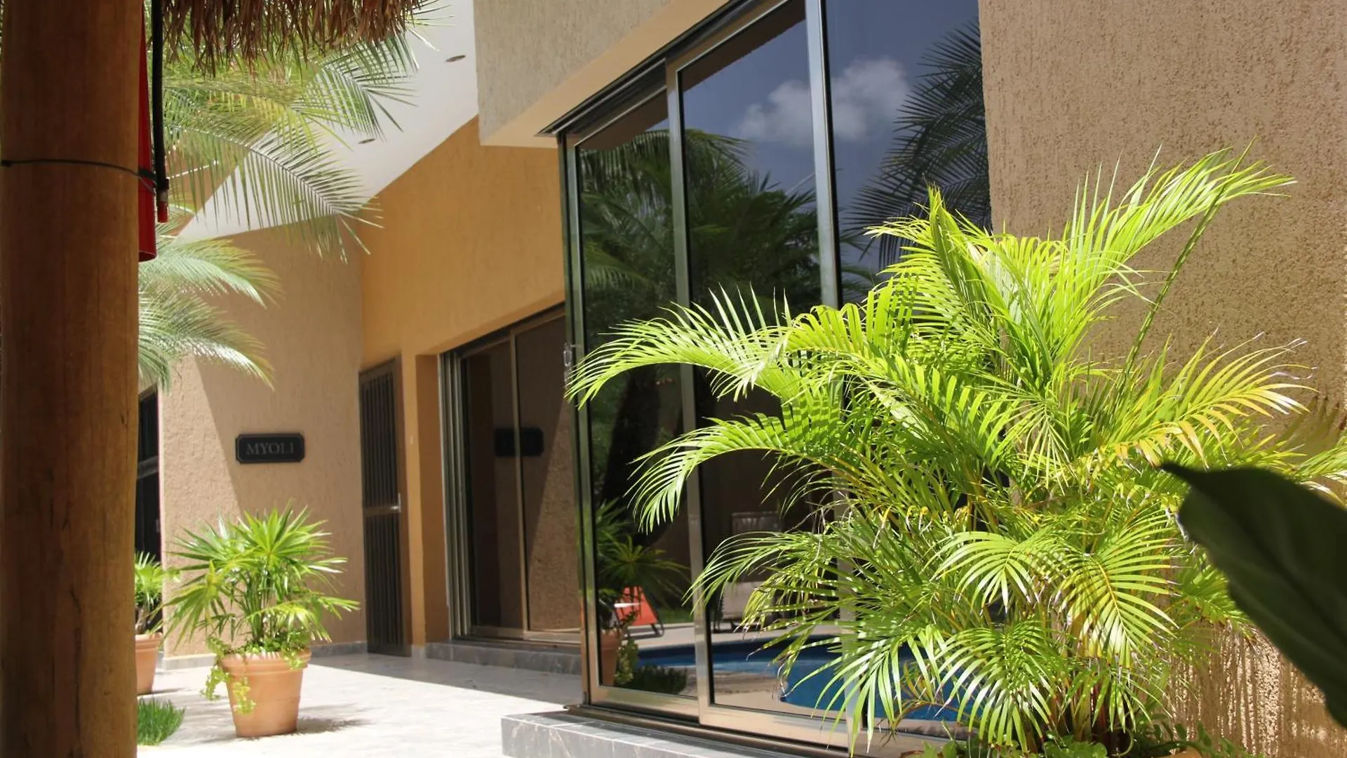 Myoli Wellness & Happiness Bnb Playa del Carmen Mexiko