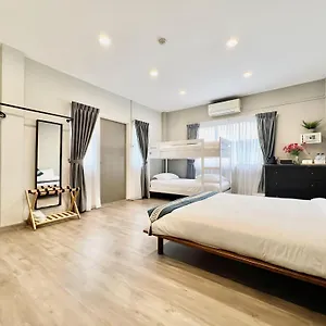 https://k2-guest-house.singapore-best-hotels.net
